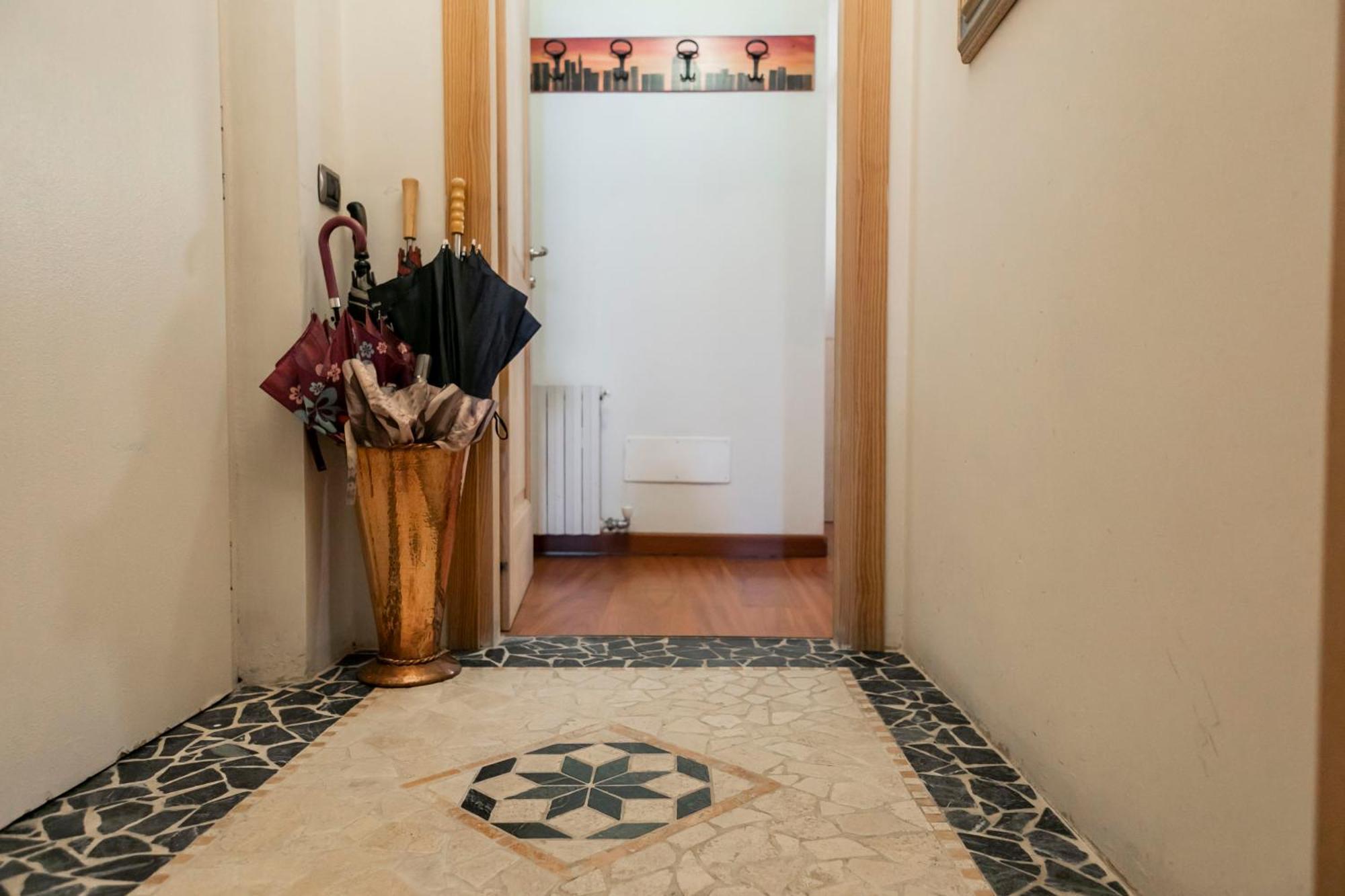Trilocale Con Soppalco Mailand